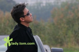 一笑千金_200711318424377937